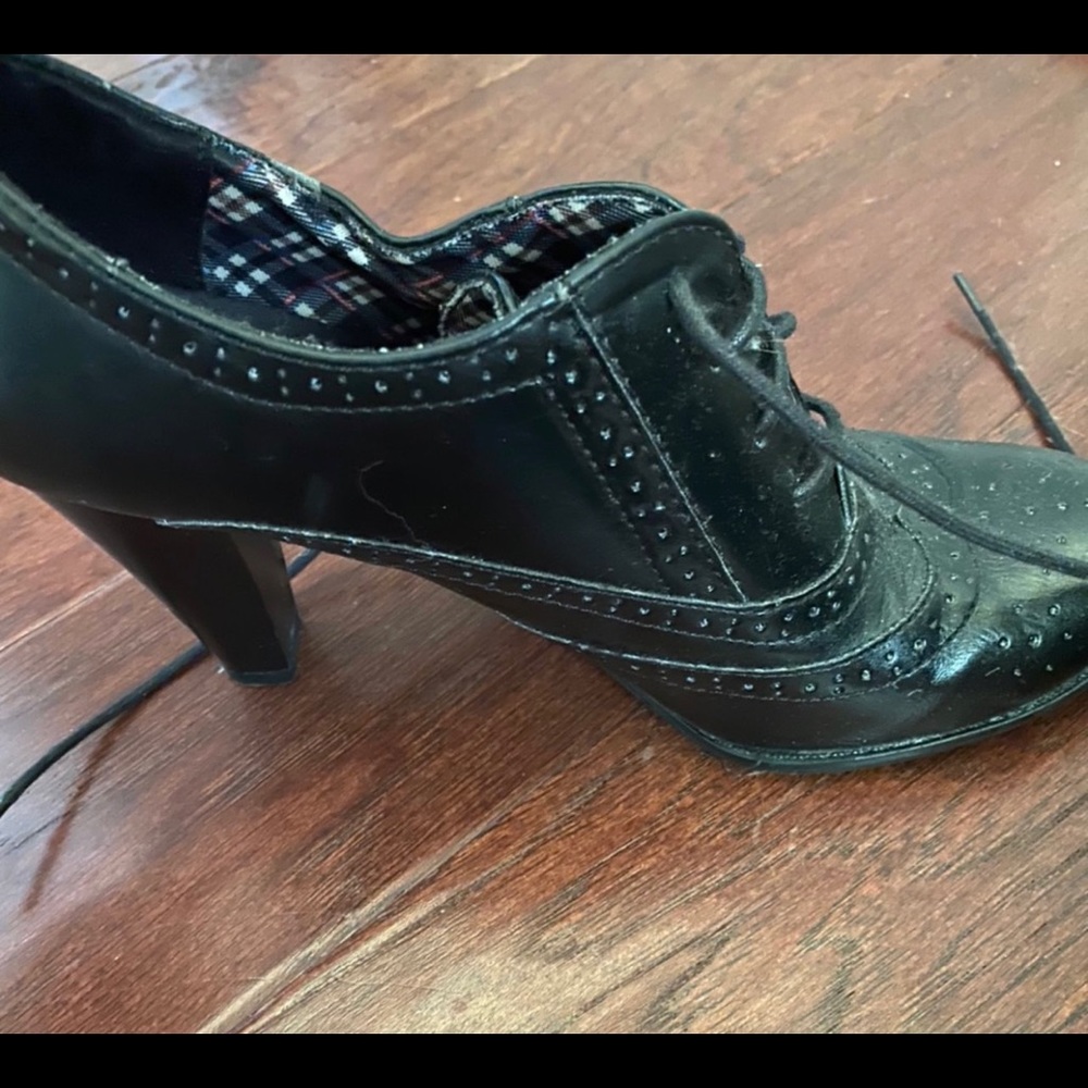 american eagle high heels